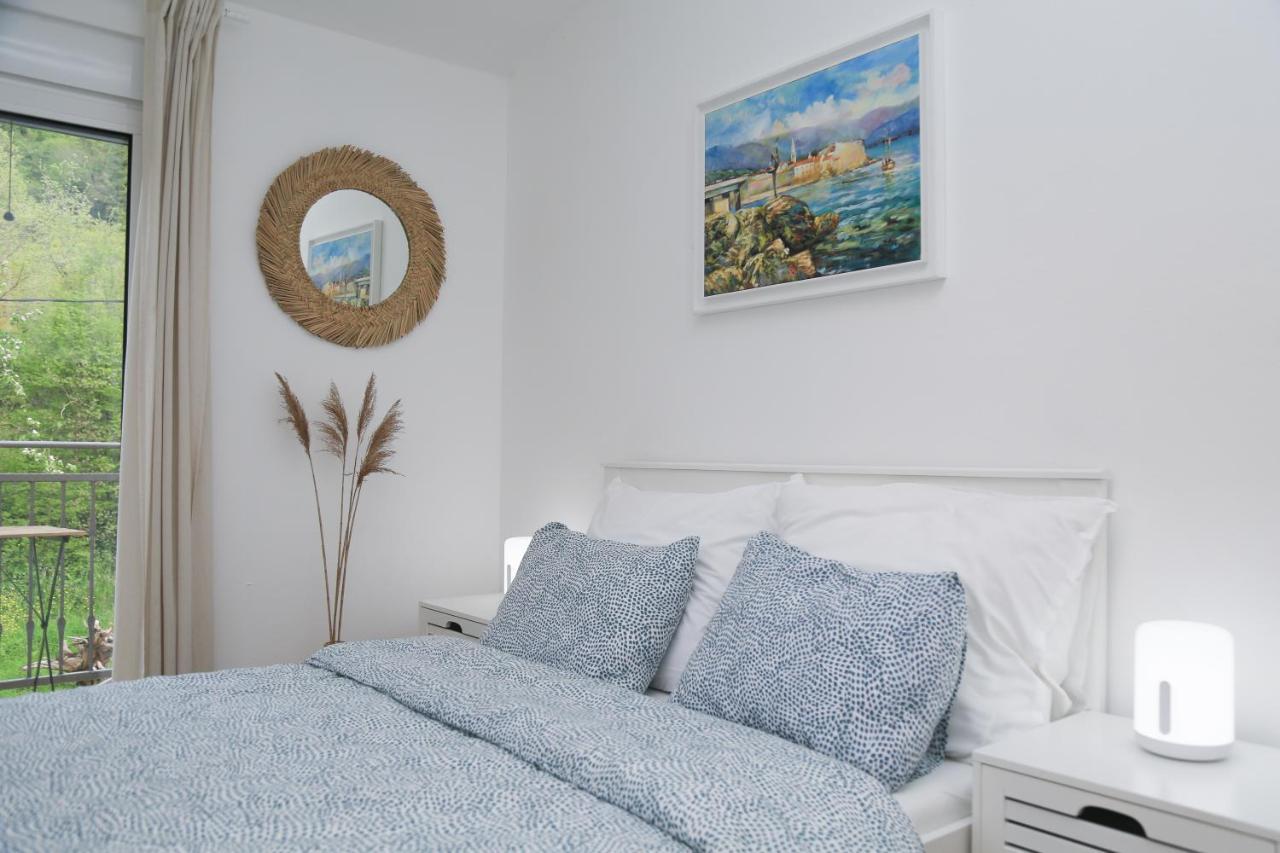 Plamenatz Studio Apartments Virpazar Bagian luar foto