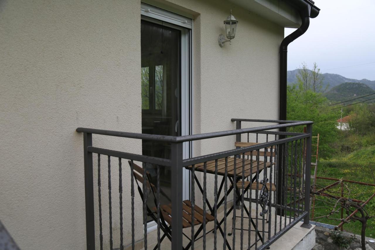 Plamenatz Studio Apartments Virpazar Bagian luar foto