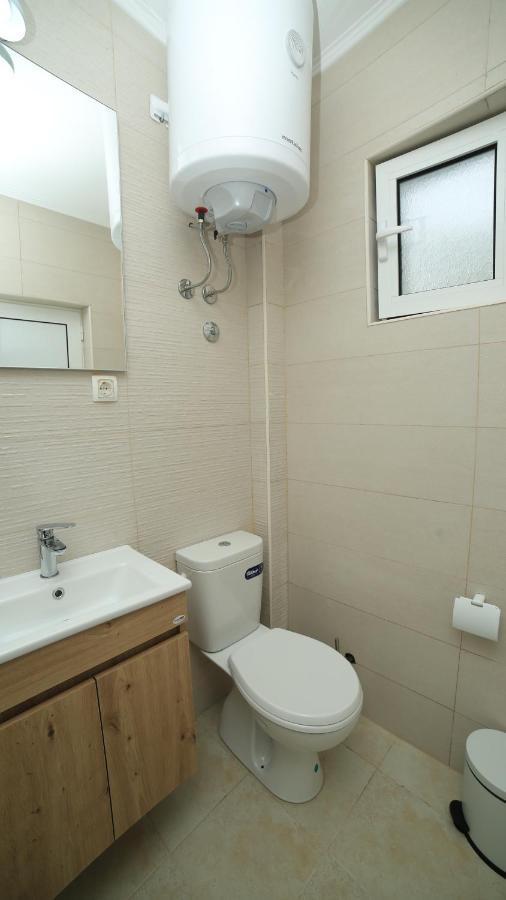 Plamenatz Studio Apartments Virpazar Bagian luar foto