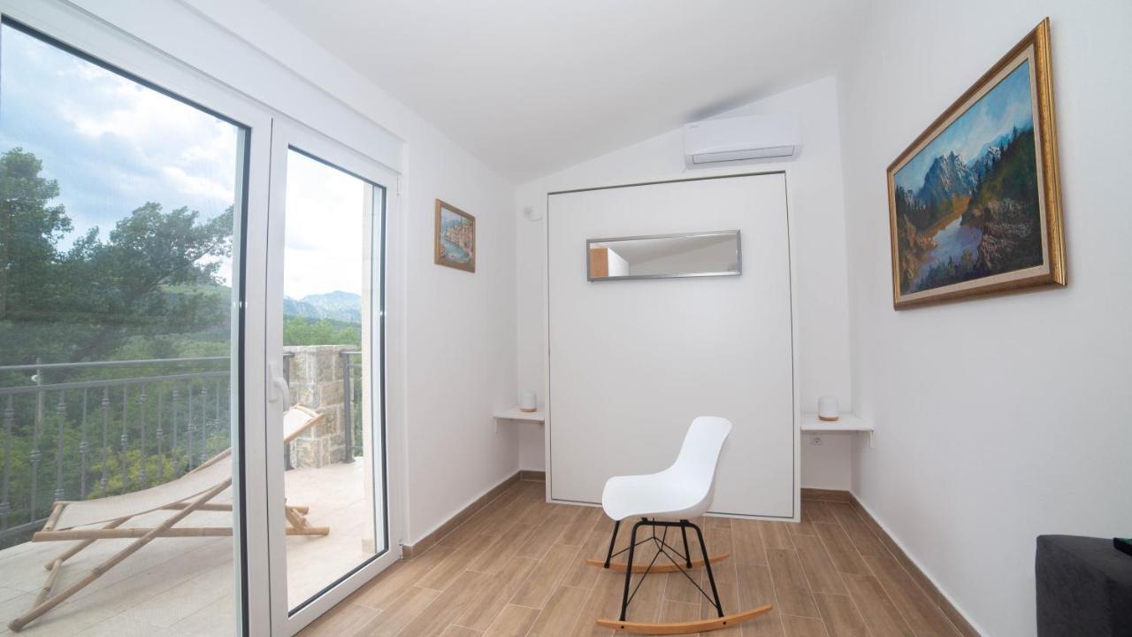 Plamenatz Studio Apartments Virpazar Bagian luar foto